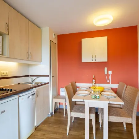 Apartment L'Esquinade - P3 315 By Interhome * Saint-Raphaël