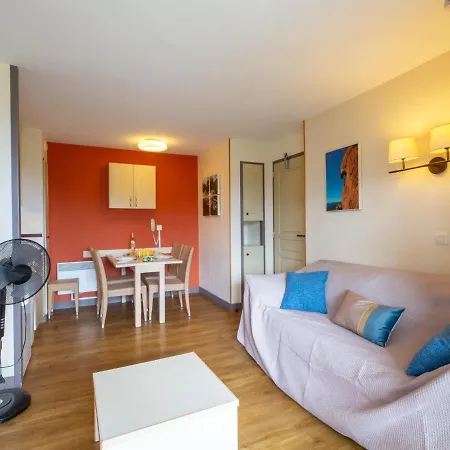 Apartment L'Esquinade - P3 315 By Interhome * Saint-Raphaël