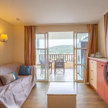 Apartment L'Esquinade - P3 315 By Interhome * Saint-Raphaël