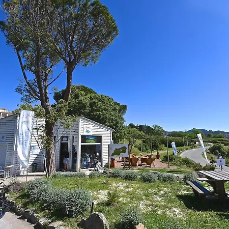 Apartment L'Esquinade - P3 315 By Interhome *